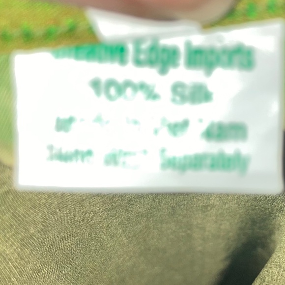 Green and Gold Silk Skirt - Picture 12 of 12